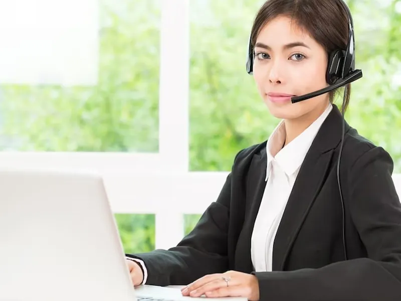 Đội ngũ hỗ trợ khách hàng 24/7 của OK9