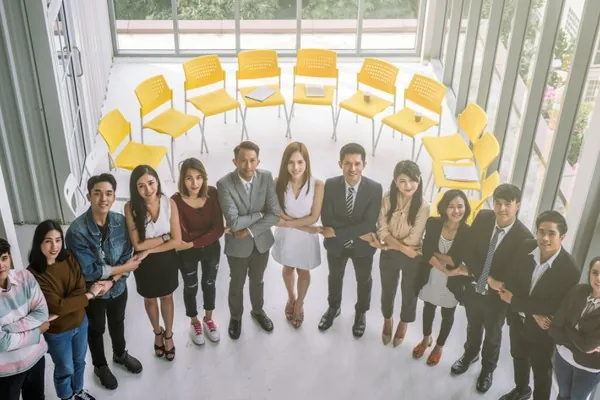 Giáo dục và nâng cao nhận thức